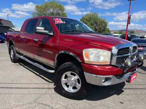 Used 2006 Dodge Ram 3500 Truck SLT w/ Light Group AWD/4WD image 4
