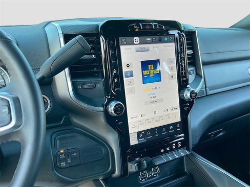 Certified 2024 RAM 2500 Laramie w/ Night Edition image 15