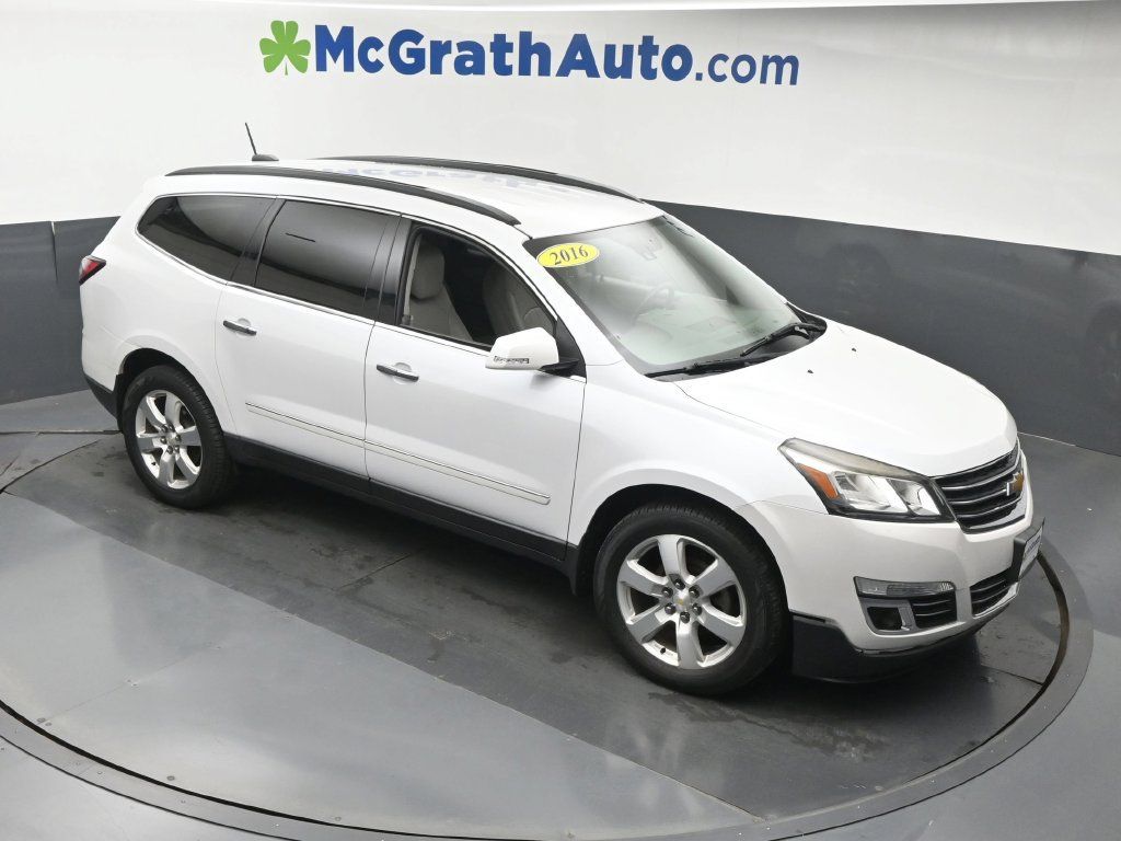 Used 2016 Chevrolet Traverse LTZ AWD/4WD image 3