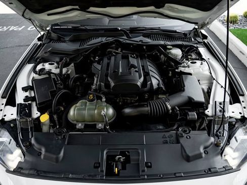 Used 2019 Ford Mustang Premium RWD image 40
