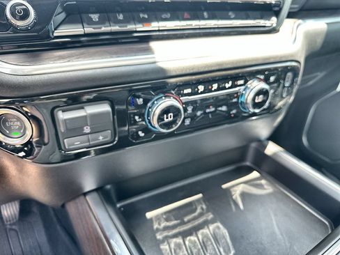 New 2026 GMC Sierra 2500 SLT w/ Texas SLT Premium Package AWD/4WD image 27