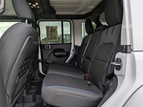 Used 2021 Jeep Wrangler Unlimited Rubicon 4xe w/ Cold Weather Group image 14