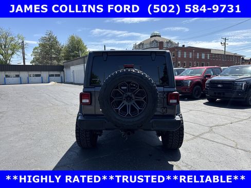 Used 2018 Jeep Wrangler Unlimited Sport S AWD/4WD image 7