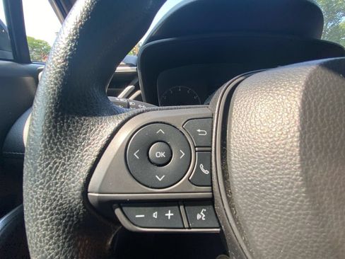 Used 2024 Toyota Corolla Cross AWD Hybrid image 18