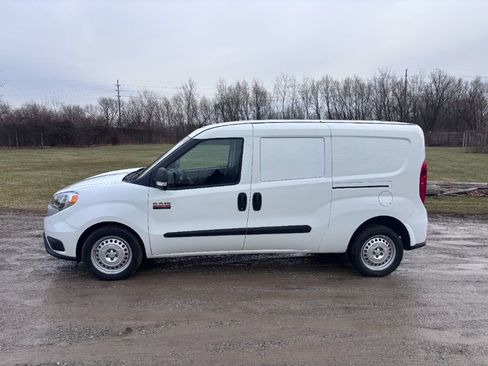 Used 2022 RAM ProMaster City Tradesman image 3