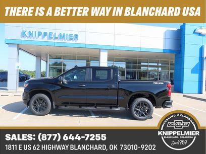 New 2025 Chevrolet Silverado 1500 Custom w/ Turbomax Blackout Package