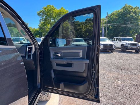 Used 2018 RAM 1500 Big Horn AWD/4WD image 11