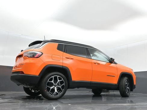 New 2026 Jeep Compass Limited image 34