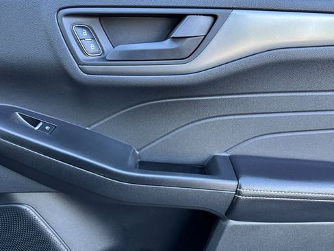 Used 2025 Ford Escape Active image 21