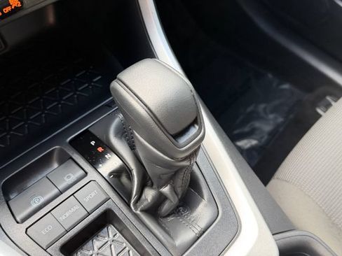 Used 2025 Toyota RAV4 LE FWD image 28
