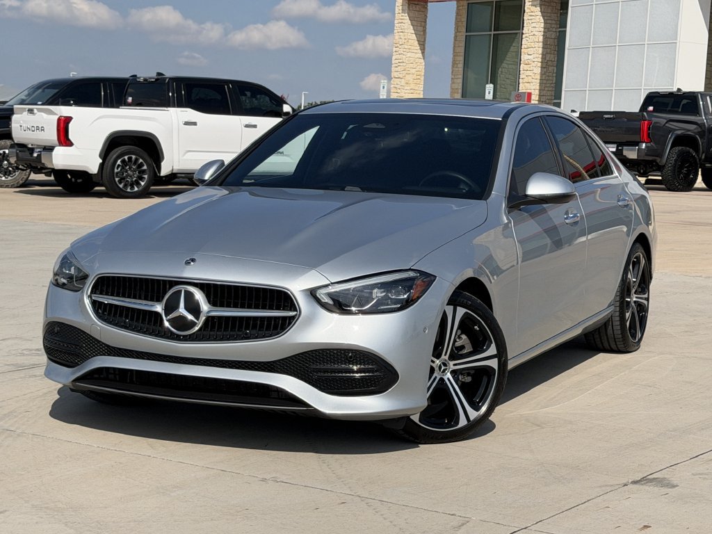 Used 2025 Mercedes-Benz C 300 Sedan image 2