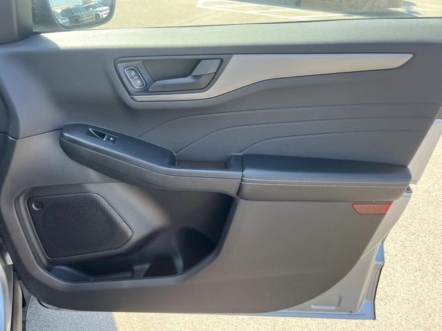 Used 2023 Ford Escape Active FWD image 23