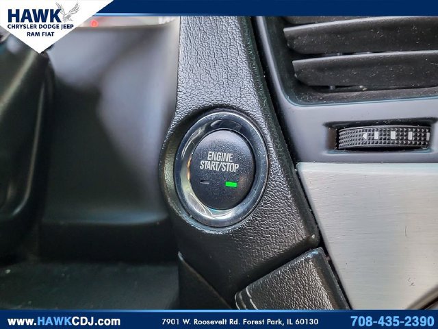 Used 2019 GMC Yukon XL SLT AWD/4WD image 18