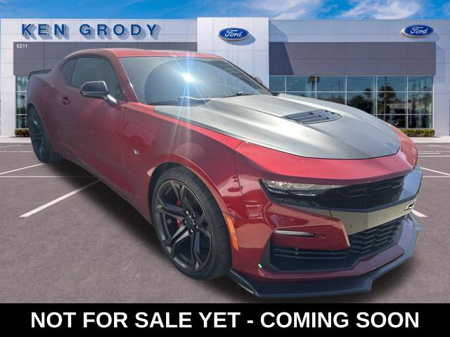 Used 2019 Chevrolet Camaro SS RWD image 1