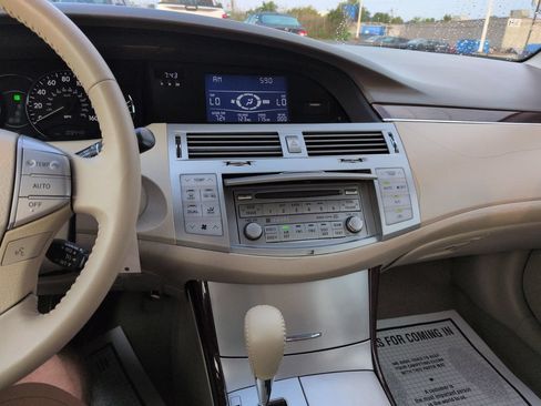 Used 2008 Toyota Avalon XLS FWD image 18