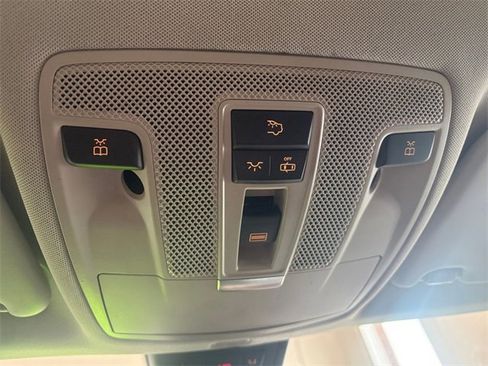 Used 2015 Mercedes-Benz GLA 250 image 20