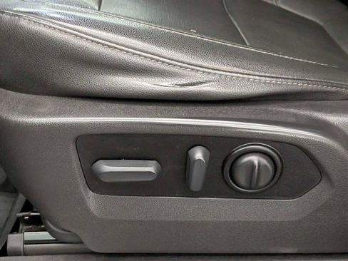 Used 2022 Chevrolet Silverado 2500 LTZ image 21