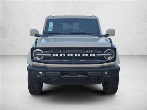 New 2025 Ford Bronco Outer Banks AWD/4WD image 6
