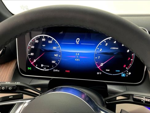 Certified 2026 Mercedes-Benz GLC 300 4MATIC image 13