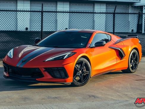 Used 2020 Chevrolet Corvette Stingray Premium Cpe w/ 3LT Preferred Equipment Group image 41