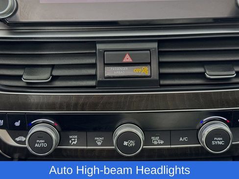 Certified 2021 Honda Accord Touring image 21