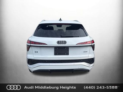 New 2026 Audi Q3 quattro 2.0T image 6