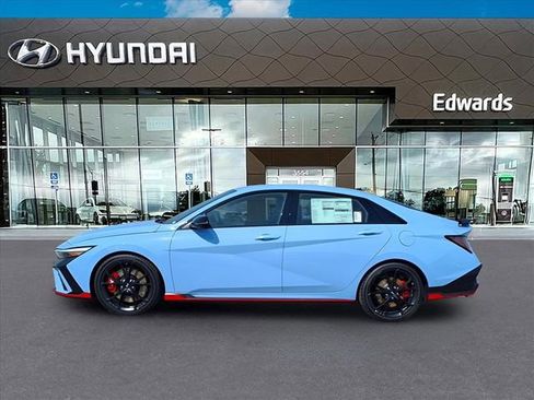 New 2025 Hyundai Elantra N image 3