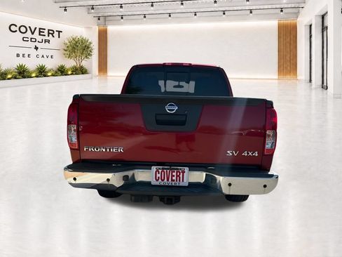 Used 2017 Nissan Frontier SV AWD/4WD image 12