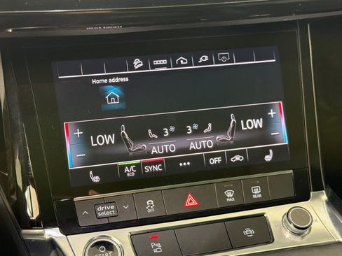 Used 2024 Audi Q8 e-tron Premium Plus AWD/4WD image 20