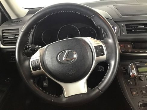 Used 2012 Lexus CT 200h image 11
