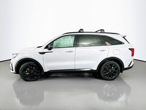 Certified 2022 Kia Sorento SX image 4