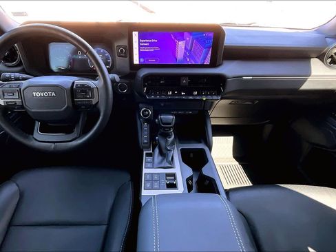 Used 2024 Toyota Land Cruiser image 16
