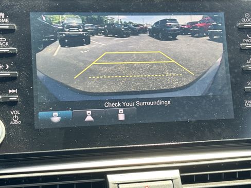 Used 2018 Honda Accord Sport image 23