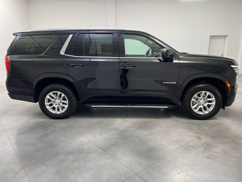 Used 2025 Chevrolet Tahoe LT AWD/4WD image 8