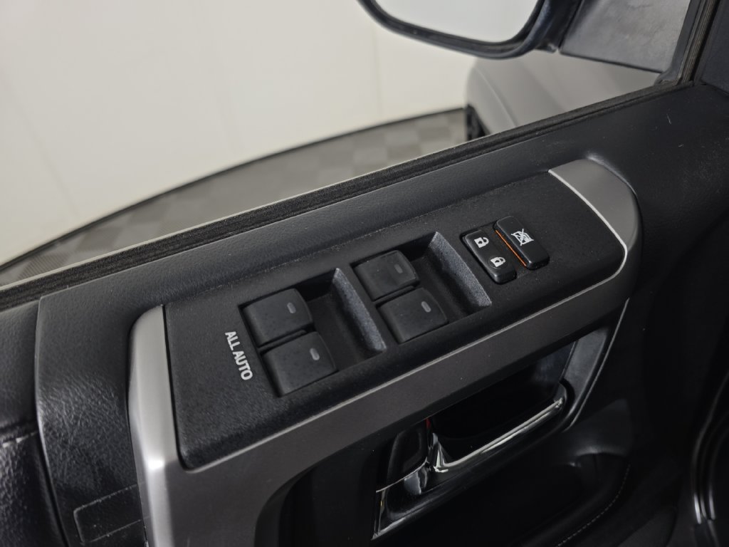 Used 2019 Toyota 4Runner SR5 Premium AWD/4WD image 24
