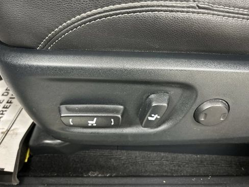 Used 2023 Toyota 4Runner TRD Sport w/ Technology Package AWD/4WD image 10