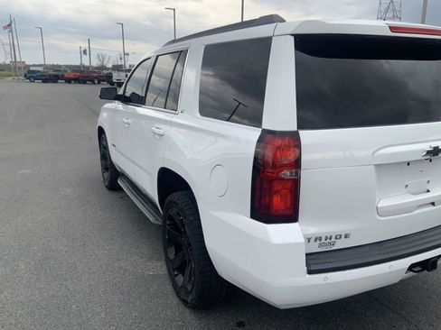 Used 2019 Chevrolet Tahoe LT image 12