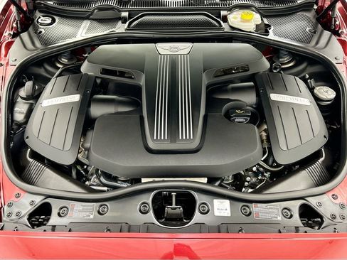Used 2017 Bentley Continental GT image 33
