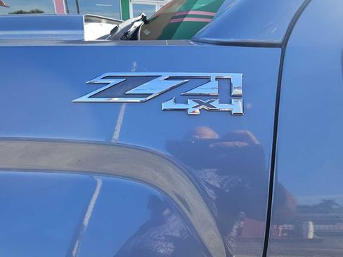Used 2015 GMC Sierra 1500 SLE w/ SLE Value Package AWD/4WD image 30