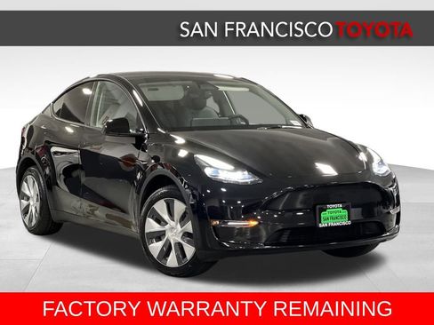 Used 2024 Tesla Model Y Long Range image 7