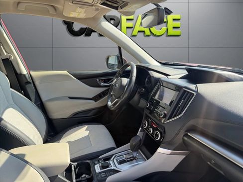 Used 2021 Subaru Forester Premium AWD/4WD image 23