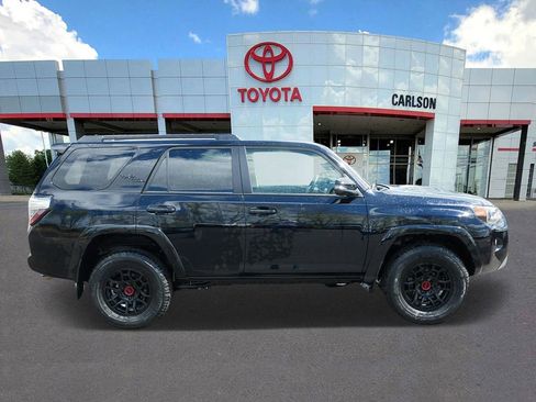 Certified 2024 Toyota 4Runner TRD Off-Road Premium w/ TRD Black Wheel Package (TMS) AWD/4WD image 4