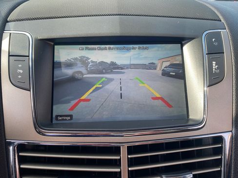 Used 2012 Lincoln MKT FWD image 23