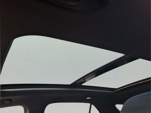 Used 2023 Chevrolet Equinox RS w/ RS Leather Package image 22