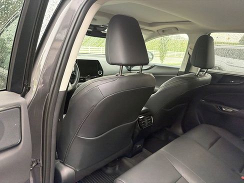 Used 2025 Lexus NX 250 FWD w/ Accessory Package (2T) image 16