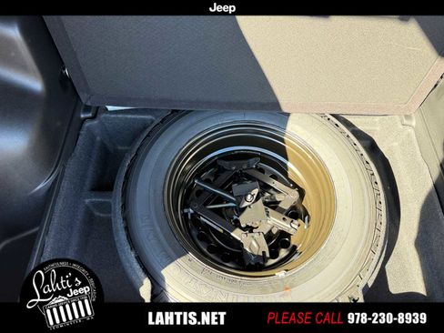 Certified 2022 Jeep Cherokee Trailhawk w/ Sun, Sound & Nav Group image 20