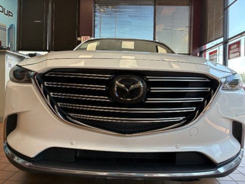Used 2018 MAZDA CX-9 Grand Touring FWD image 4