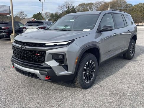 New 2026 Chevrolet Traverse Z71 w/ Enhanced Driving Package image 7