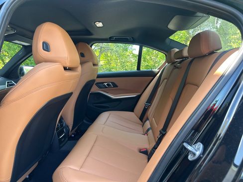 New 2026 BMW 330i Sedan RWD image 9