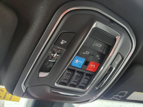 New 2025 Jeep Grand Cherokee L Overland AWD/4WD image 29
